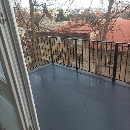 Lovely 1- Bedroom Condo Close To Downtown Üsküp Dış mekan fotoğraf